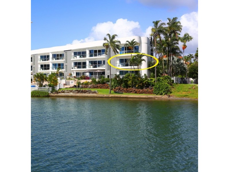 2A/11 Eady “ARC” Avenue, Broadbeach Waters QLD 4218