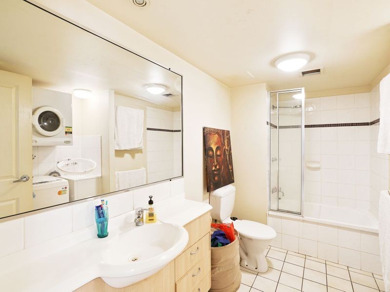 18 ‘Myrina Apartments’ 132 High Street, Southport QLD 4215
