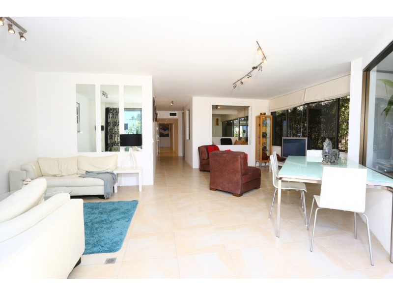 6/66 Marine Parade, Southport QLD 4215