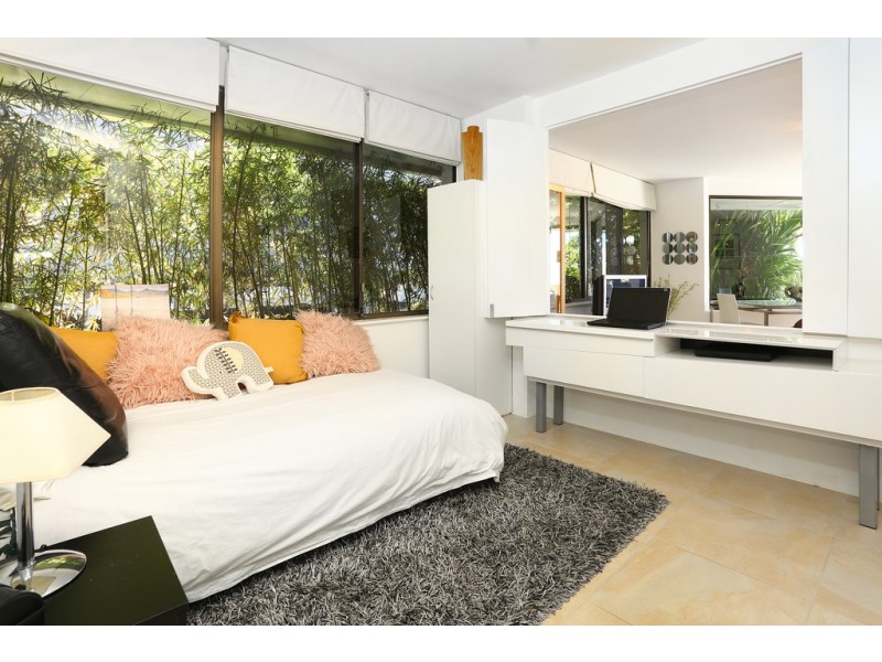 6/66 Marine Parade, Southport QLD 4215