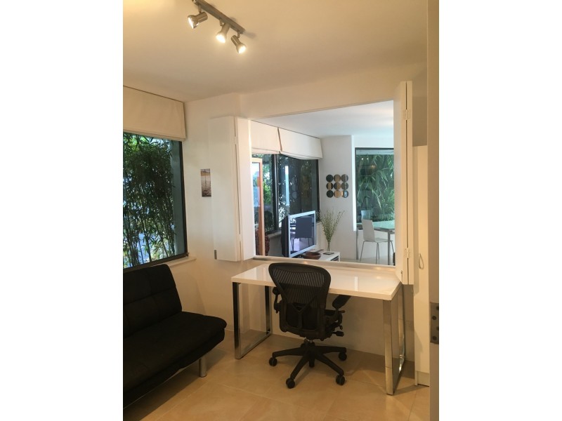 6/66 Marine Parade, Southport QLD 4215