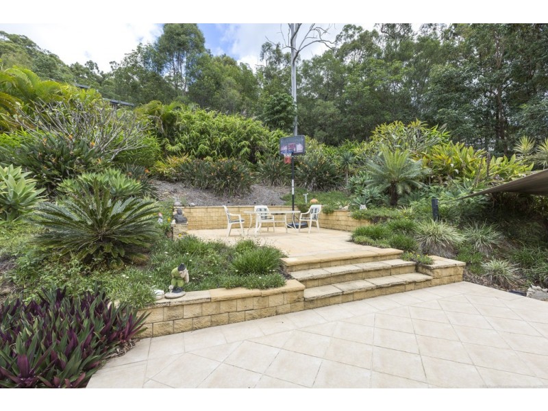 5-7 Seascape Court, Tallai QLD 4213