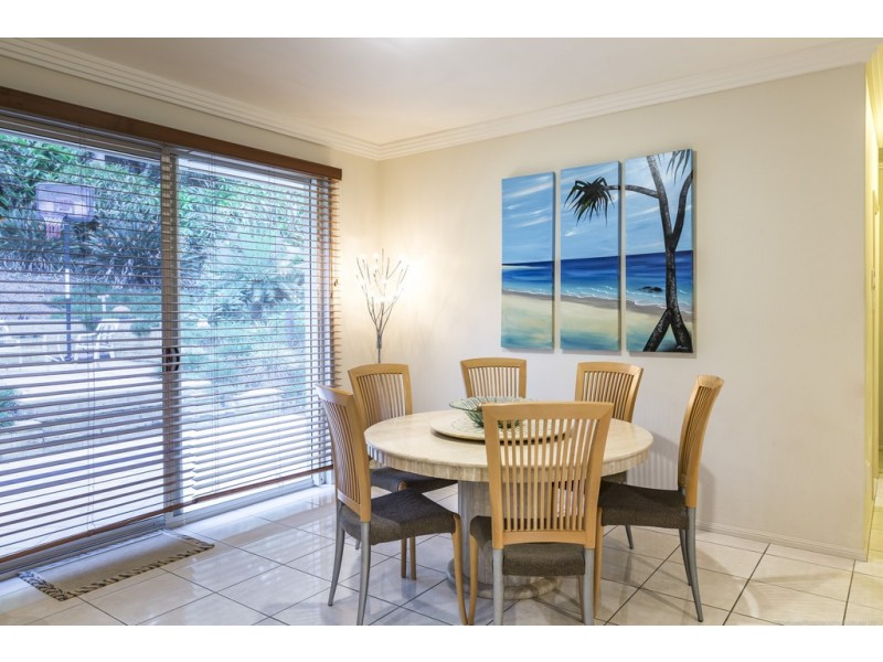 5-7 Seascape Court, Tallai QLD 4213