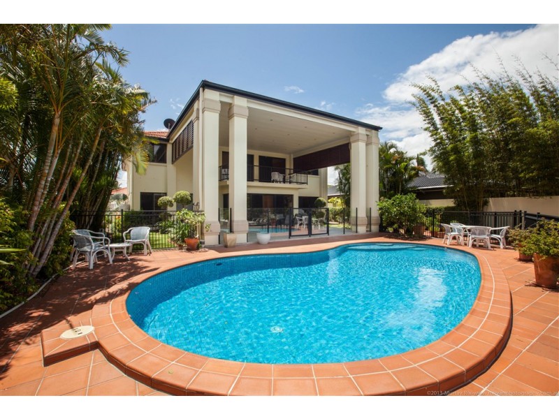 56 Rapallo Avenue, Isle Of Capri QLD 4217