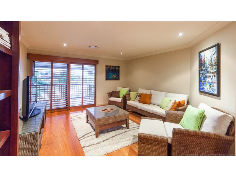56 Rapallo Avenue, Isle Of Capri QLD 4217