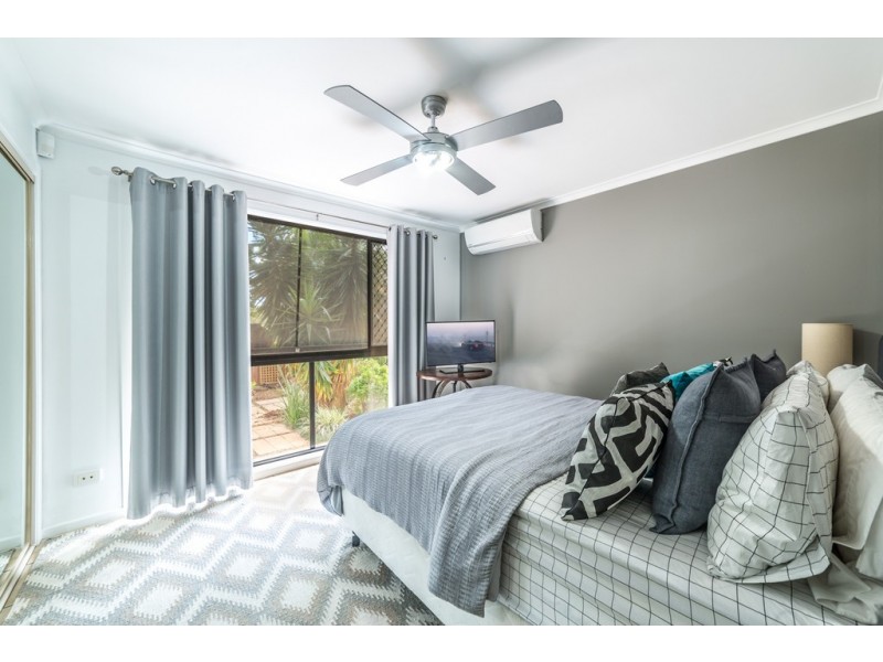 220 Heeb Street, Benowa QLD 4217