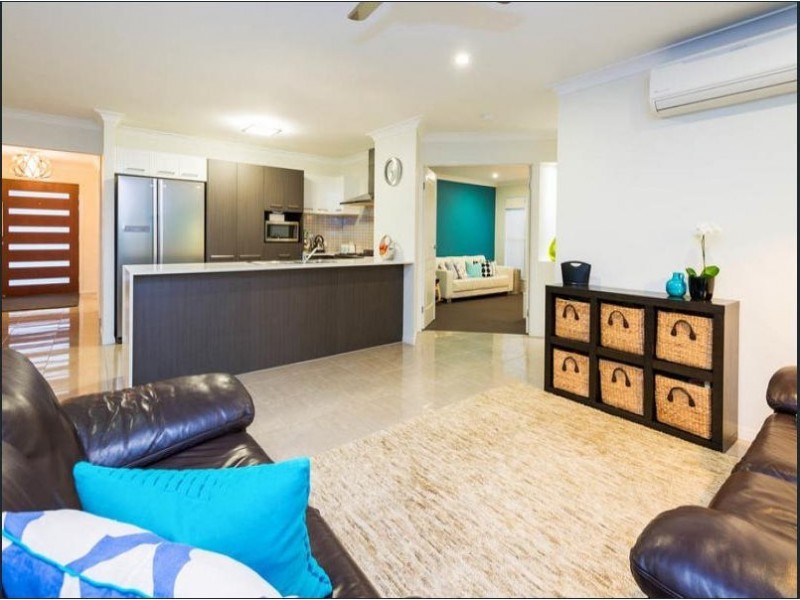 16 Tribulation Crescent, Coomera QLD 4209