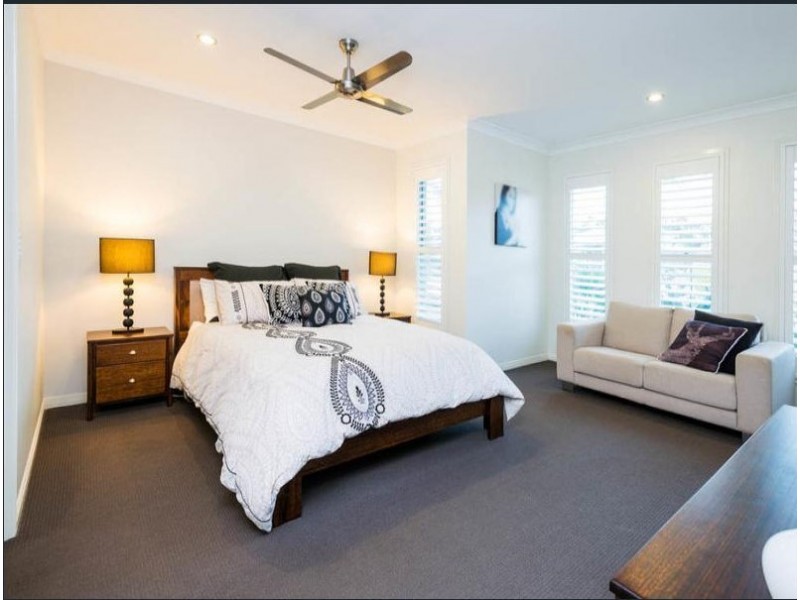 16 Tribulation Crescent, Coomera QLD 4209