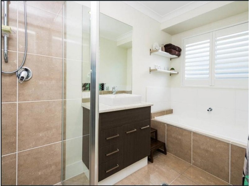 16 Tribulation Crescent, Coomera QLD 4209