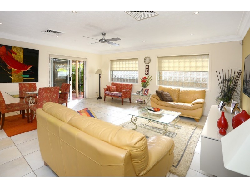 73A Paradise Island, Surfers Paradise QLD 4217