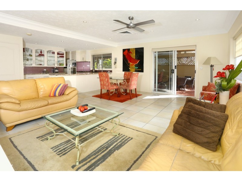 73A Paradise Island, Surfers Paradise QLD 4217