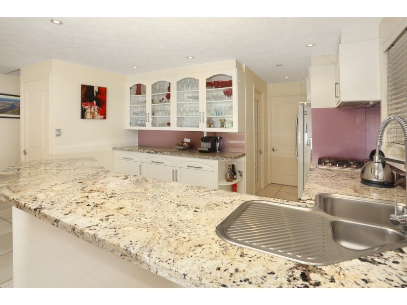 73A Paradise Island, Surfers Paradise QLD 4217