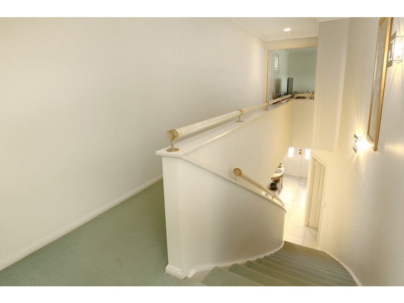 73A Paradise Island, Surfers Paradise QLD 4217