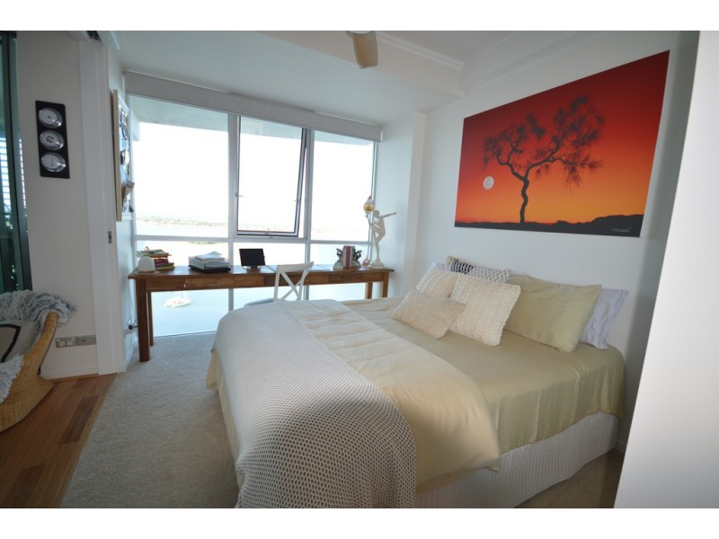 1403/300 ‘Aqua’ Marine Parade, Labrador QLD 4215