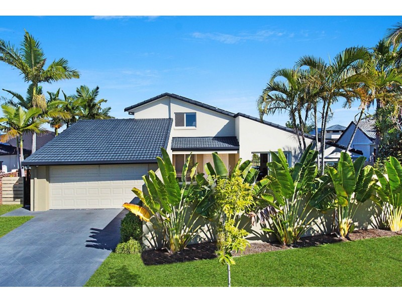 24 Mackay Close, Sorrento QLD 4217