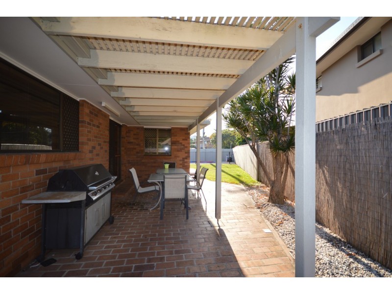 13 Le Mans Drive, Mermaid Waters QLD 4218