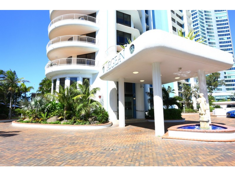 9D/30 Laycock “Aegean” Street, Surfers Paradise QLD 4217