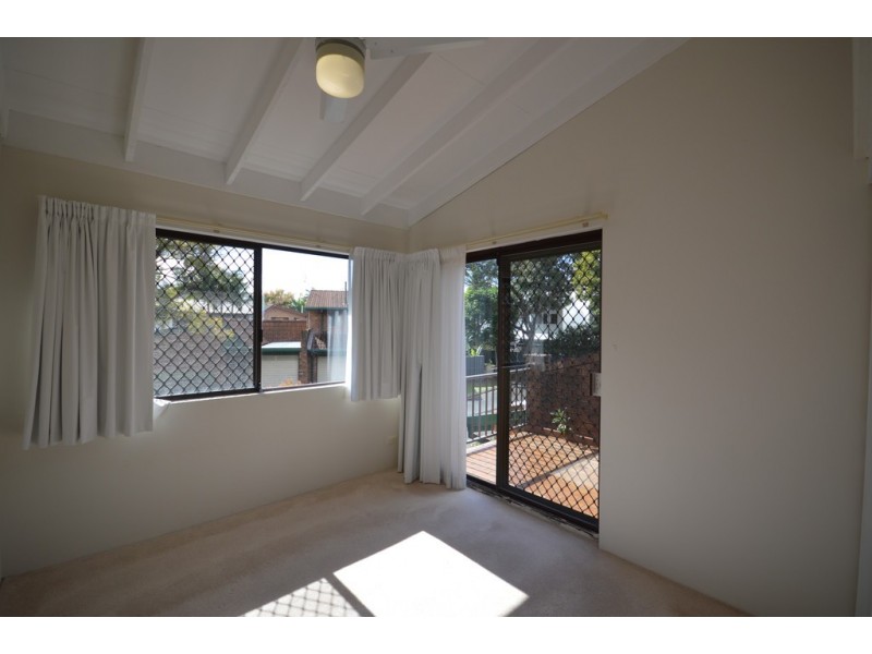 28/111 Salerno Street, Isle Of Capri QLD 4217