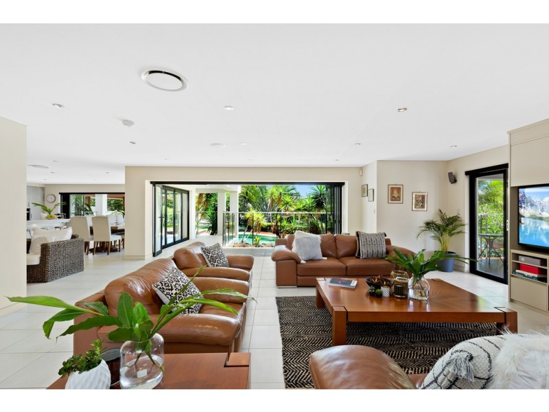 120/40 Cotlew Street East, Southport QLD 4215