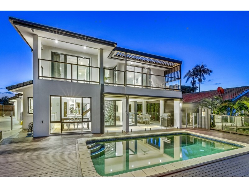 2 Kookaburra Court, Sorrento QLD 4217