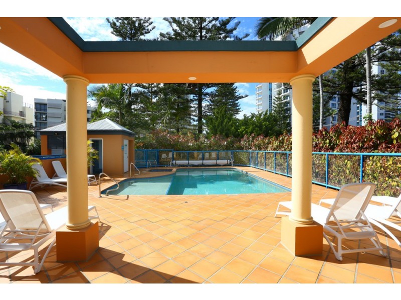28/93 Old Burleigh Road, Broadbeach QLD 4218