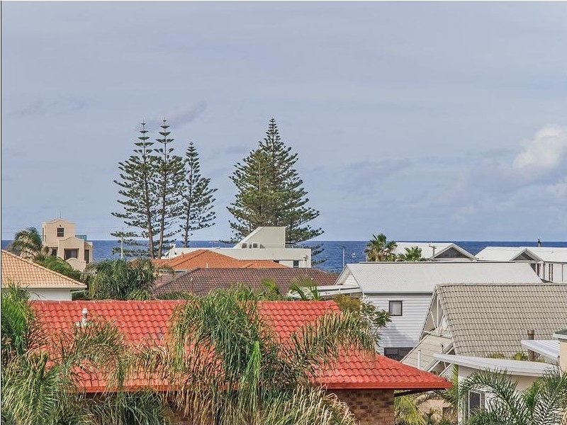 202/46 Peerless Avenue, Mermaid Beach QLD 4218