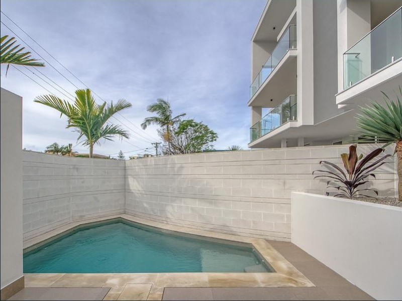 202/46 Peerless Avenue, Mermaid Beach QLD 4218