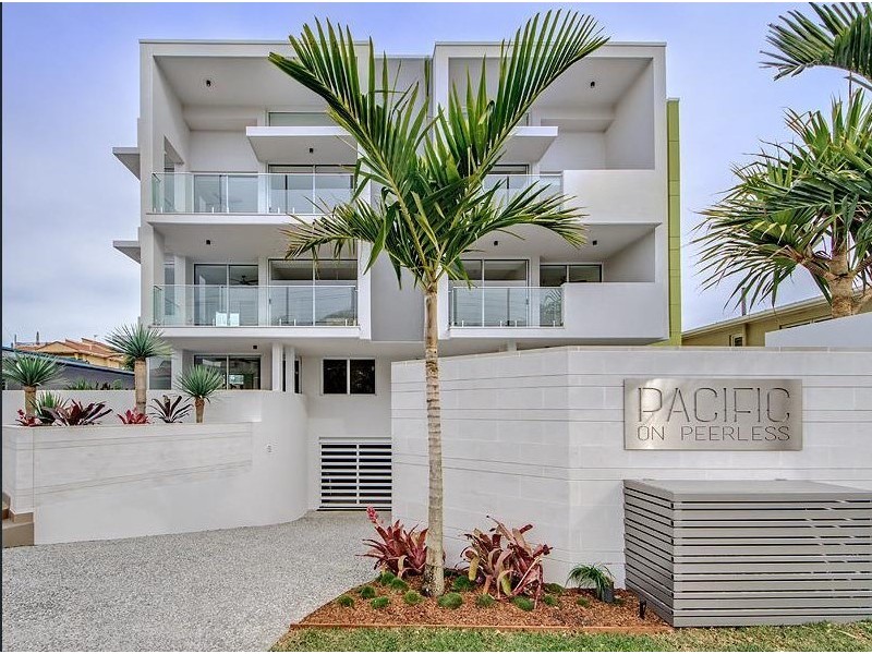202/46 Peerless Avenue, Mermaid Beach QLD 4218