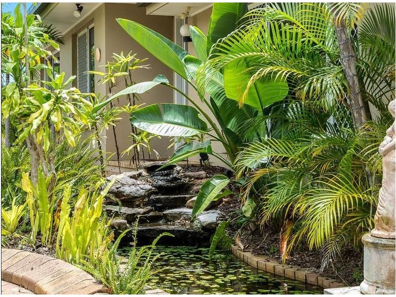 Broadbeach Waters QLD 4218