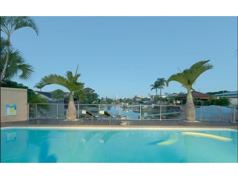 Broadbeach Waters QLD 4218