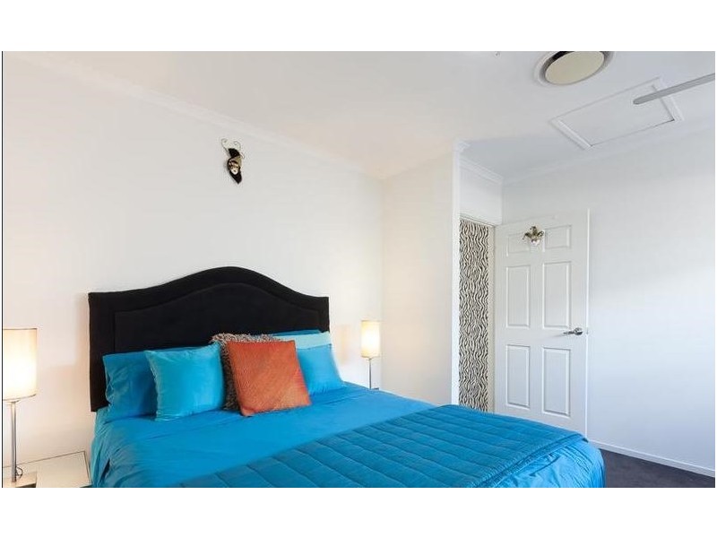 Broadbeach Waters QLD 4218