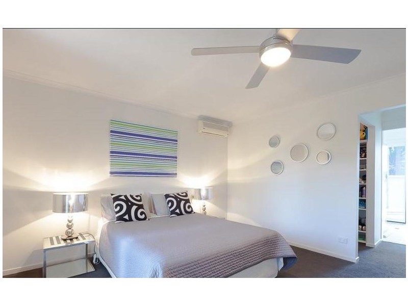 Broadbeach Waters QLD 4218