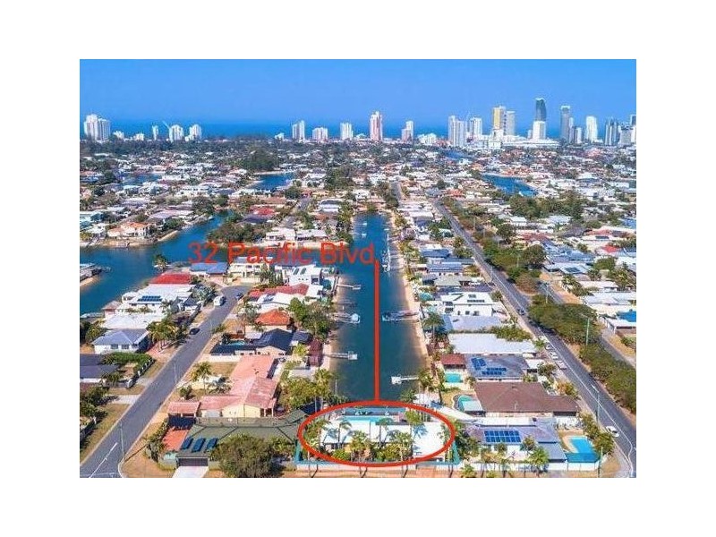 Broadbeach Waters QLD 4218