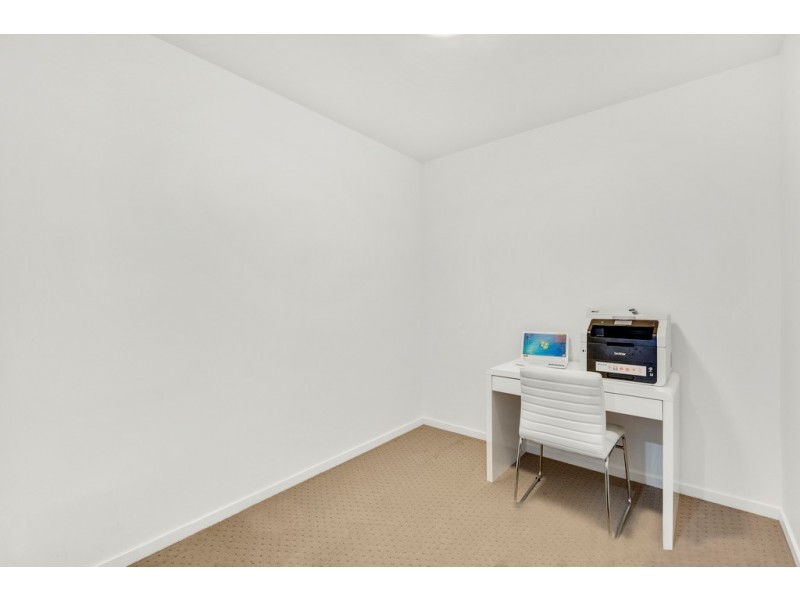 406/17 Bath Street, Labrador QLD 4215