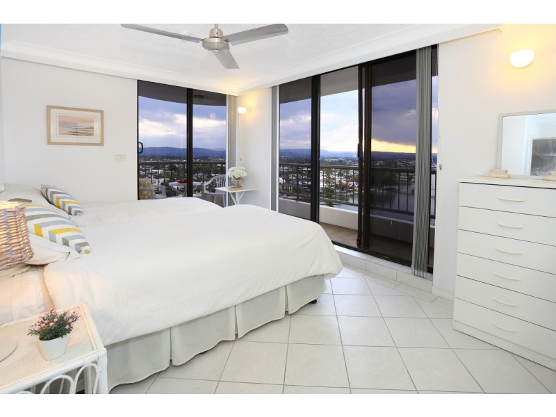 48/2943 “Alexander” Surfers Paradise Boulevard, Surfers Paradise QLD 4217