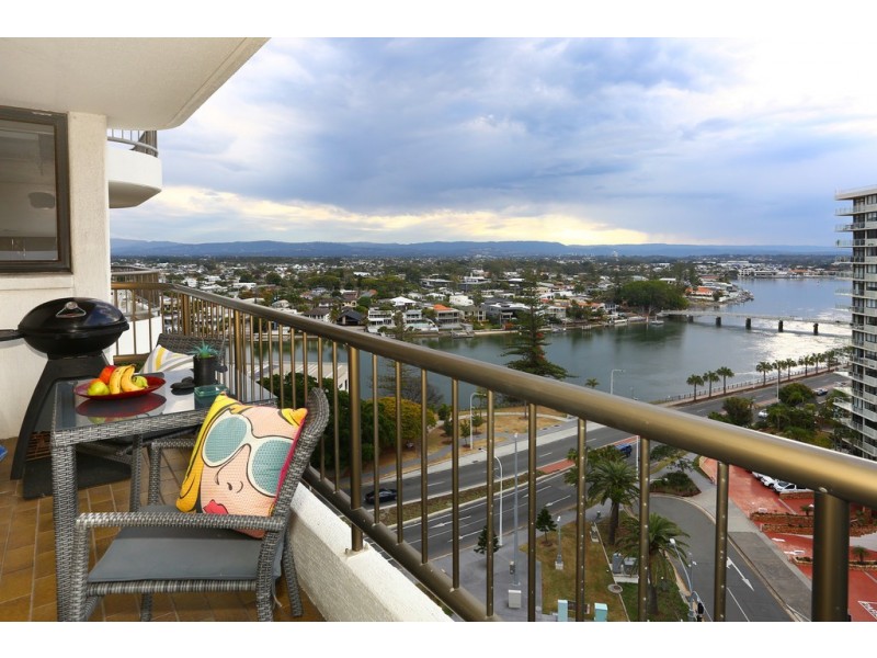 48/2943 “Alexander” Surfers Paradise Boulevard, Surfers Paradise QLD 4217