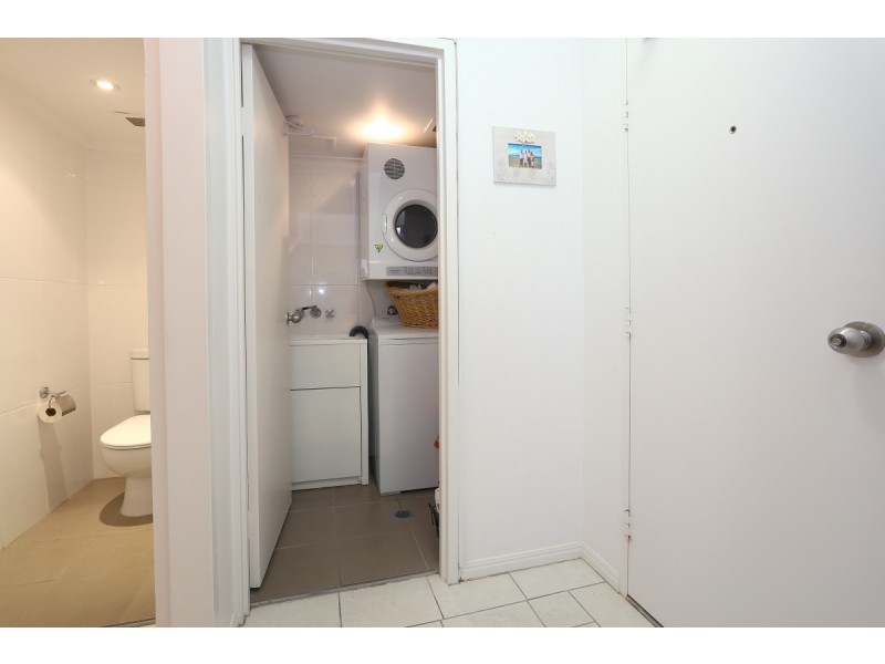 48/2943 “Alexander” Surfers Paradise Boulevard, Surfers Paradise QLD 4217