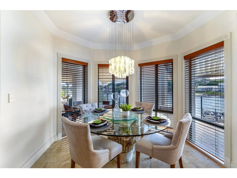 23 Sir Bruce Small Boulevard, Benowa Waters QLD 4217