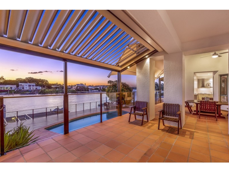 23 Sir Bruce Small Boulevard, Benowa Waters QLD 4217