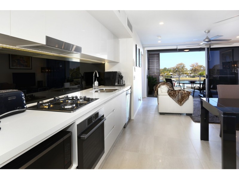 27/93 Sheehan Avenue, Hope Island QLD 4212