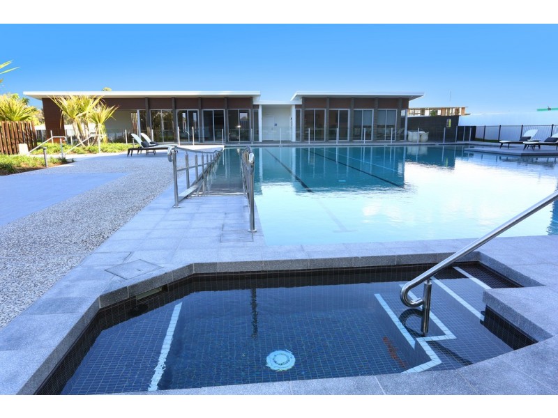 27/93 Sheehan Avenue, Hope Island QLD 4212