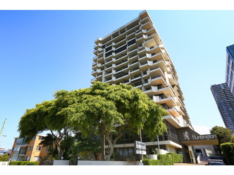 13E/10 Marine Parade, Southport QLD 4215