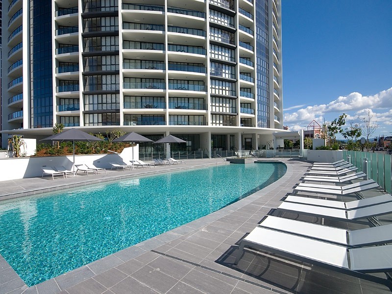 805/22 Surf Parade, Broadbeach QLD 4218