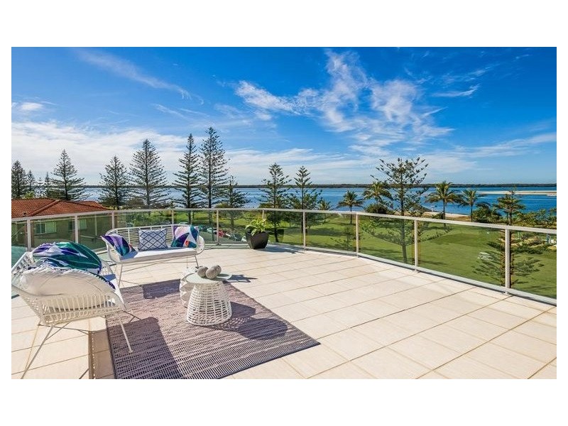 5/10 Oatland Esplanade, Runaway Bay QLD 4216