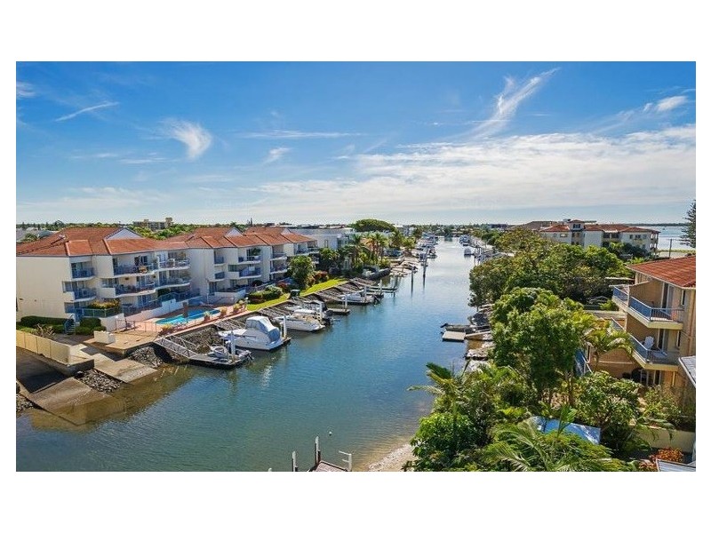 5/10 Oatland Esplanade, Runaway Bay QLD 4216