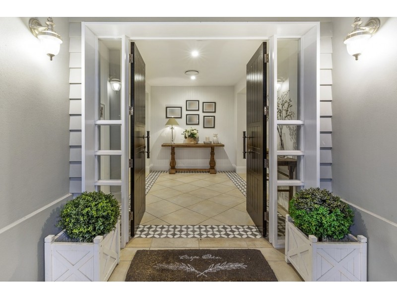 3 Inga Avenue, Surfers Paradise QLD 4217