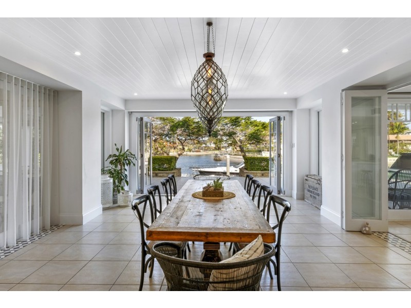 3 Inga Avenue, Surfers Paradise QLD 4217