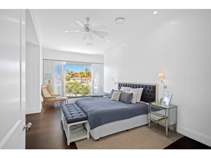 3 Inga Avenue, Surfers Paradise QLD 4217