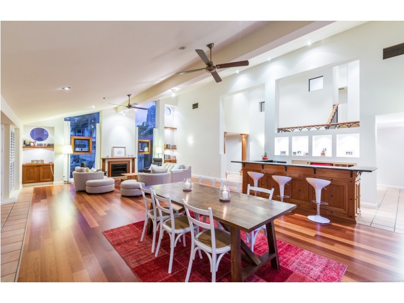 34 Norseman Court, Paradise Waters QLD 4217