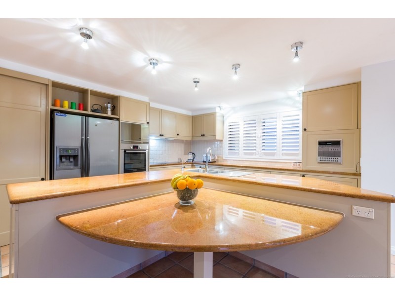 34 Norseman Court, Paradise Waters QLD 4217